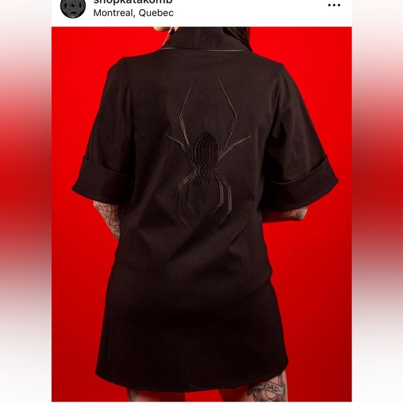 ISO KATAKOMB MATCHING ROBE!!!! - Picture 1 of 2